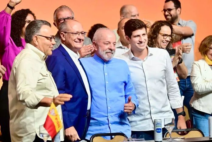 Lula “bonitão” contra a extrema direita