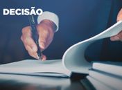 Faculdade é condenada a indenização por não entregar diploma