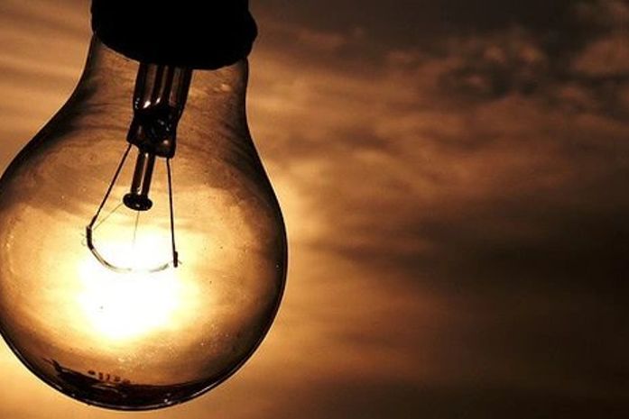 Com bandeira amarela, conta de luz terá cobrança extra em maio
