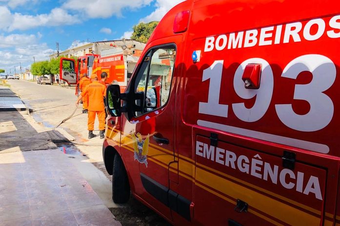 Viatura do Corpo de Bombeiros Militar de Alagoas (CBMAL)