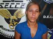 Mulher é presa acusada de mandar assassinar marido 