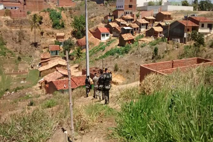 Operação da PM prende suspeito de interceptação