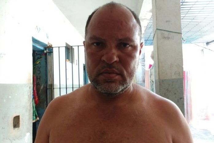 Mototaxista é preso em Penedo