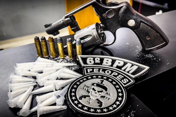 
Em menos de uma semana, PM de Alagoas tira das ruas 32 armas de fogo e 21,8Kg de drogas