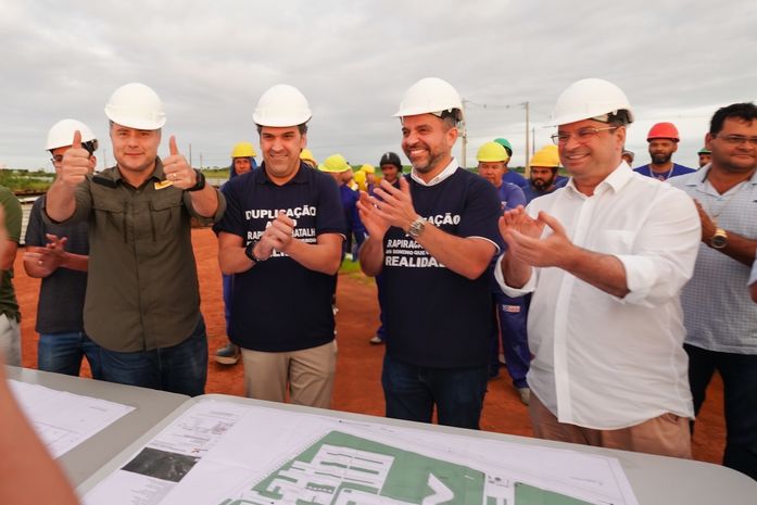 Atuação de Isnaldo Bulhões no Congresso garante Hospital Metropolitano do Agreste