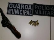 Revólver apreendido