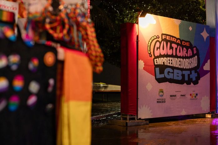 Feira LGBT+ na Ponta Verde reúne arte, cultura e empreendedorismo
