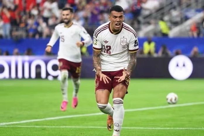 Espanha domina, elimina a França e garante vaga na final da Copa do Mundo
