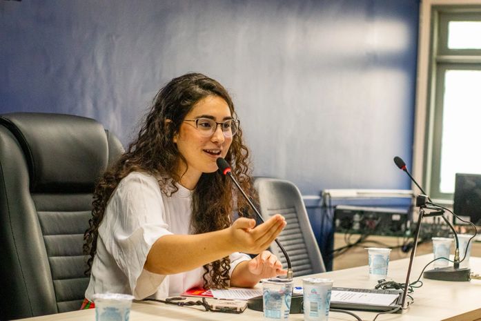 No dia da mulher, Teca Nelma denuncia feminicídios e falta de creches em Maceió