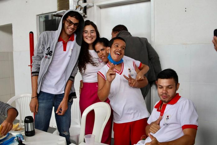 Na Semana do Orgulho Autista, Teca Nelma defende direitos para pessoas com TEA