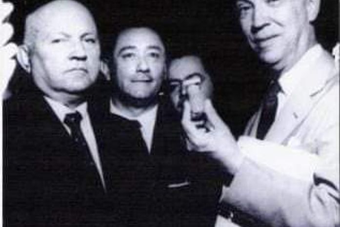 Coronel José Otávio num encontro histórico com o então presidente do Brasil Juscelino Kubitschek