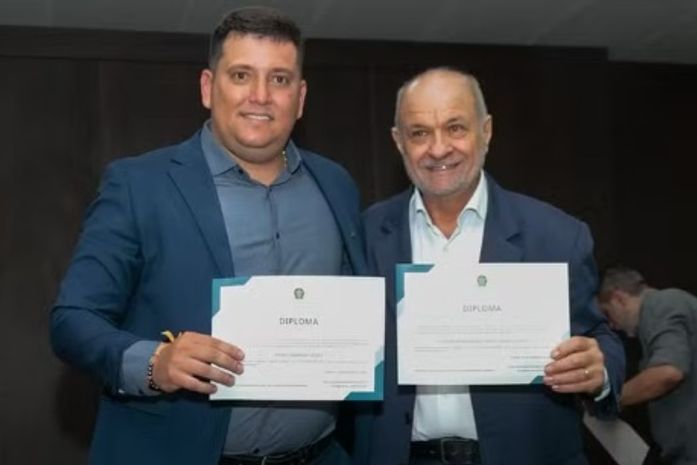 Rymes Lessa e Carlos Ronalsa