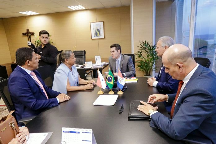 Comitiva de Palmeira encerra agenda de trabalho no Ministério das Cidades