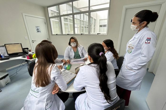 Nutricionista se recupera de Covid no Hospital Metropolitano e se torna servidora da unidade