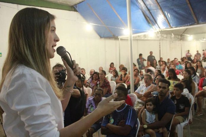Cibele Moura, em campanha: vítima de ataques nas redes sociais