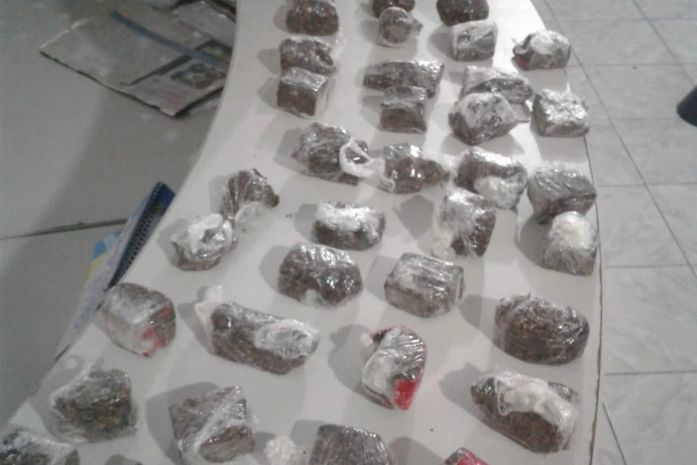 Maconha foi encontrada com o suspeito