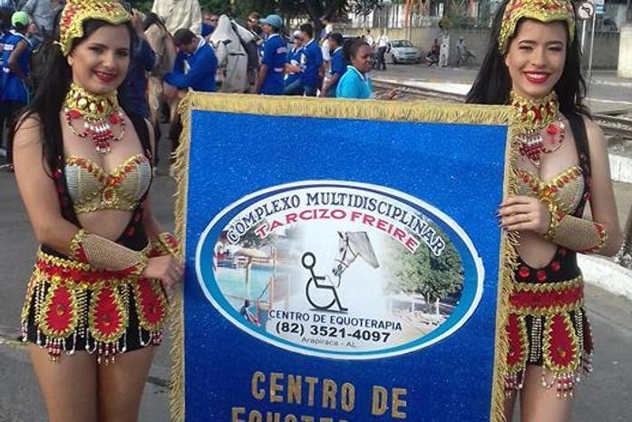 Povo vai as ruas prestigiar desfile da emancipação de Arapiraca