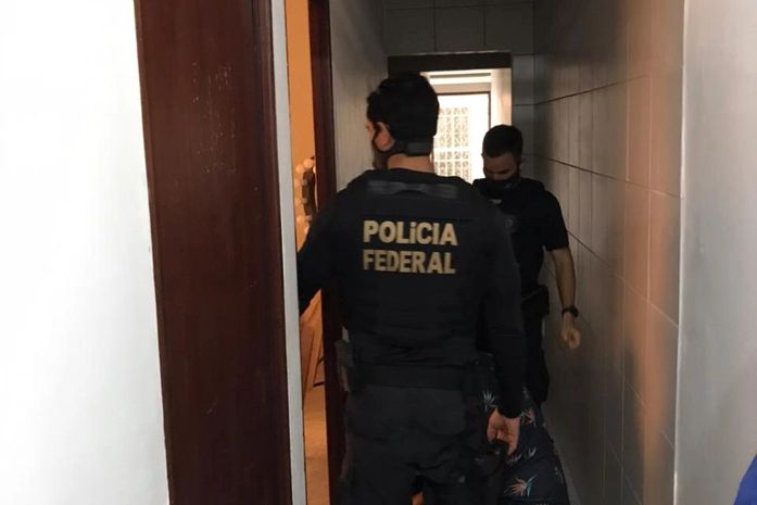 Operação da PF desarticula quadrilha alagoana acusada de invadir contas da Caixa Econômica