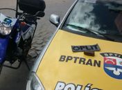 Policiais apreenderam maconha durante blitz