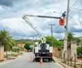 Prefeitura de Traipu realiza troca de lâmpadas comuns por LED no Povoado Olho D’Água do Campo