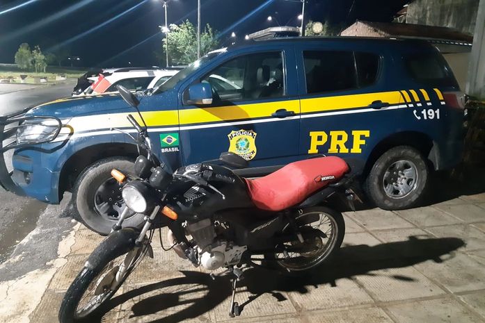 PRF prende dois homens por uso de documento falso e receptação em Alagoas