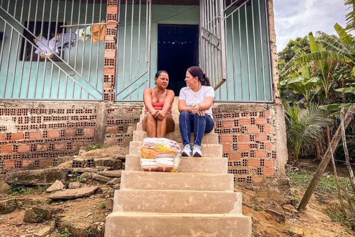 Prefeita Lívia Carla Transforma Vidas com o Programa "Alimentando Família" na Região da Lagoa