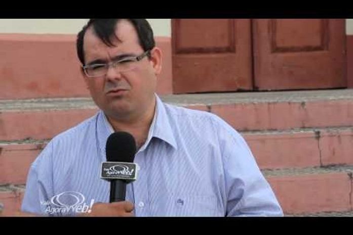 Prefeito Eustaquinho Moreira fala sobre as dificuldades de administrar o município com poucos recursos