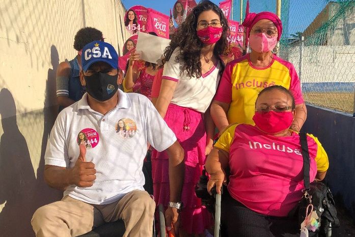 "Pessoas com deficiência agora tem vacinação prioritária em Maceió", diz Teca Nelma