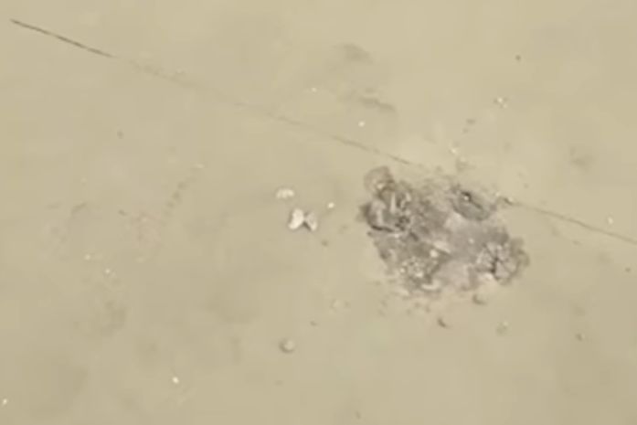 Vídeo: Um dia após inauguração, praça é alvo de furto e depredação, em Maceió