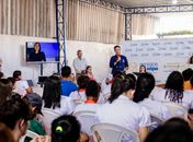 Cunha vira embaixador de projeto com mulheres vítimas de violência e  vulnerabilidade social

