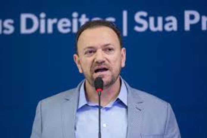 Edinho, ex-tesoureiro e atual ministro de Dilma