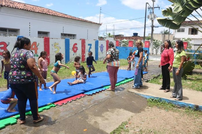 Escolas da rede municipal têm programação especial na Semana da Criança