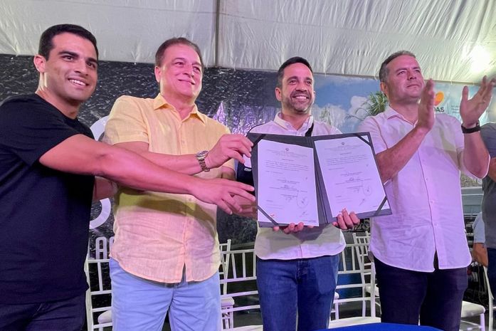 Deputado Galba Novaes participa da assinatura da ordem de serviço de 15km de pavimentação asfáltica para o Tabuleiro