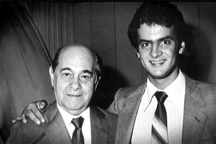 Novo parceiro político de JHC, Aécio Neves despencou do auge à plena decadência