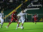 CRB segura empate com o Figueirense e deixa provisoriamente o Z4 da Série B