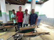 Agricultura de Branquinha entrega 200 kits de ferramentas para produtores