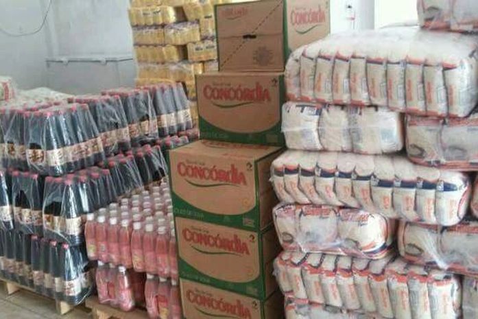 Após denúncia, prefeito reabastece merenda