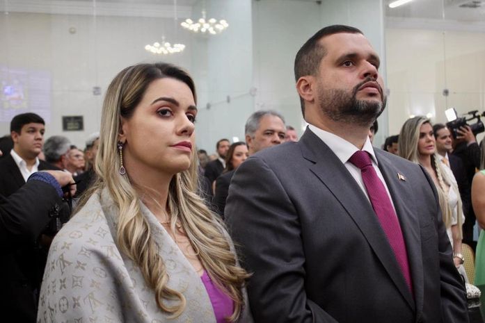 Fernando Pereira toma posse como deputado estadual defendendo olhar especial para os municípios