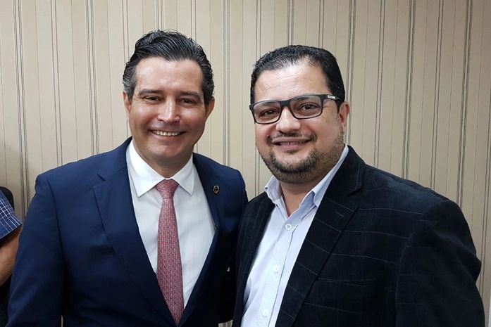 Ministro e vereador garantem água na zona rural