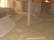 Criminosos espancam vigilante e explodem banco em Colônia Leolpodina