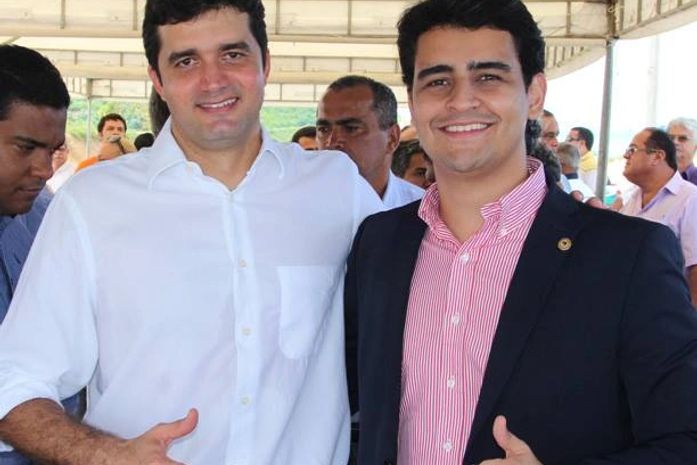 Prefeito Rui Palmeira e deputado federal JHC, ainda como aliados