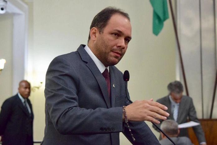 Dudu Ronalsa cobra repasse de recursos para dependentes químicos e denuncia situação precária do Ipaseal Saúde