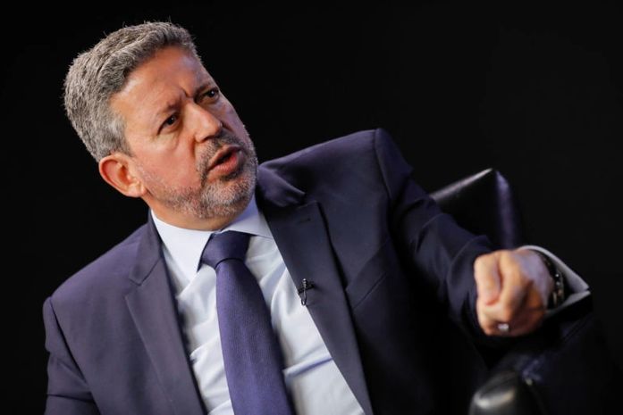 Lira comanda a Câmara