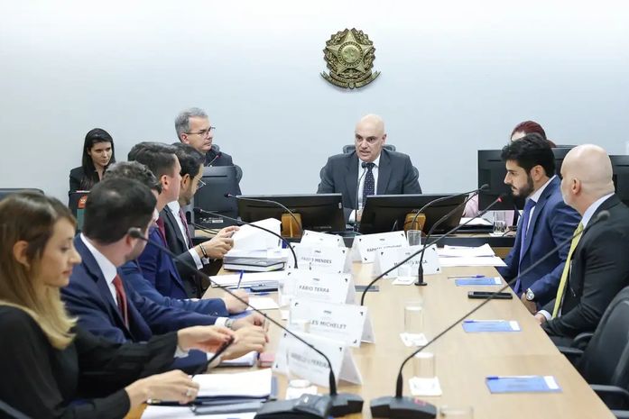 Audiência no STF termina sem acordo sobre IOF