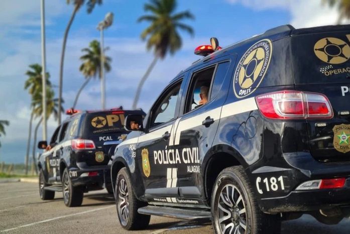 Polícia Civil presta socorro a homem vítima de mal súbito na orla de Ponta Verde