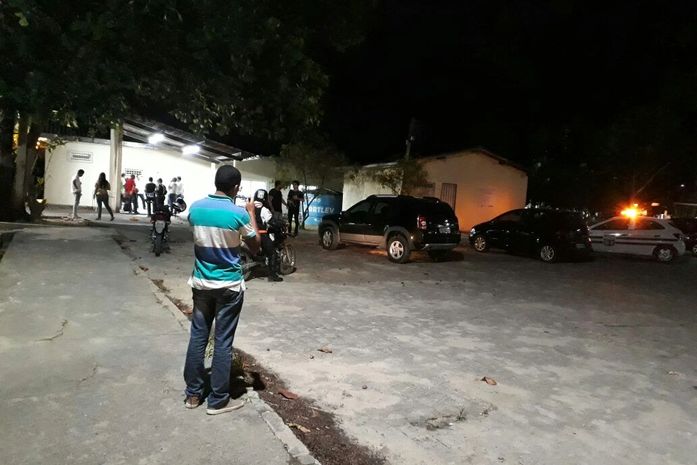 Homem armado efetua disparo e assalta servidora e estudante na Ufal