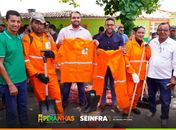 Prefeitura de Piranhas e IGPS entregam uniformes e equipamentos de proteção aos profissionais da limpeza urbana

