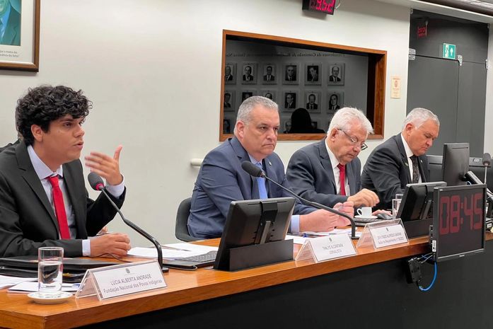 Deputado Alfredo Gaspar preside audiência que acompanha emigração de crianças e adolescentes indígenas da Amazônia para a Turquia