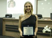 Professora lidera projeto que incentiva mulheres nas ciências exatas e desafia estigmas de gênero