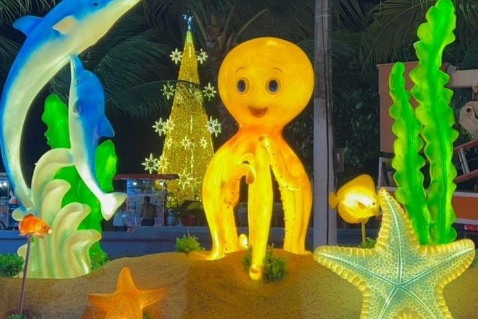 Abertura do Natal de Todos Nós transforma a Ponta Verde com cenografia inspirada no mar de Maceió; confira programação